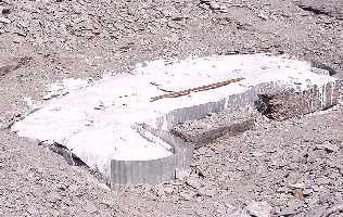 remove4a.jpg (18505 bytes)